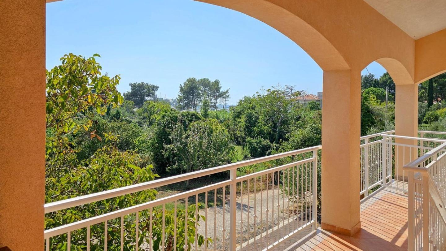 Viola Three Apartment Novigrad  Luaran gambar